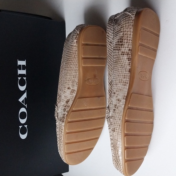 COACH Slip-On Driver Shoe  Leather Snakeskin Goldtone Coach Bar  Size 9 - Picture 9 of 12